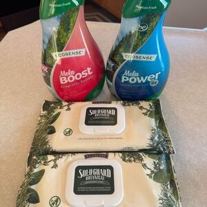 Mela Boost Fragrance Booster and Mela Power Laundry Detergent Set